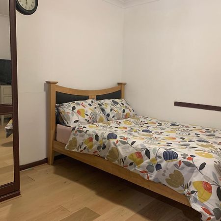 Cosy Home By Excel Centre & City Airport Londres Extérieur photo